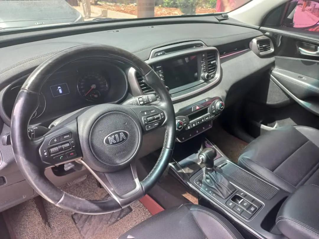 كيا سورينتو 2015 | SUV عائلية ممتازة - صورة 3