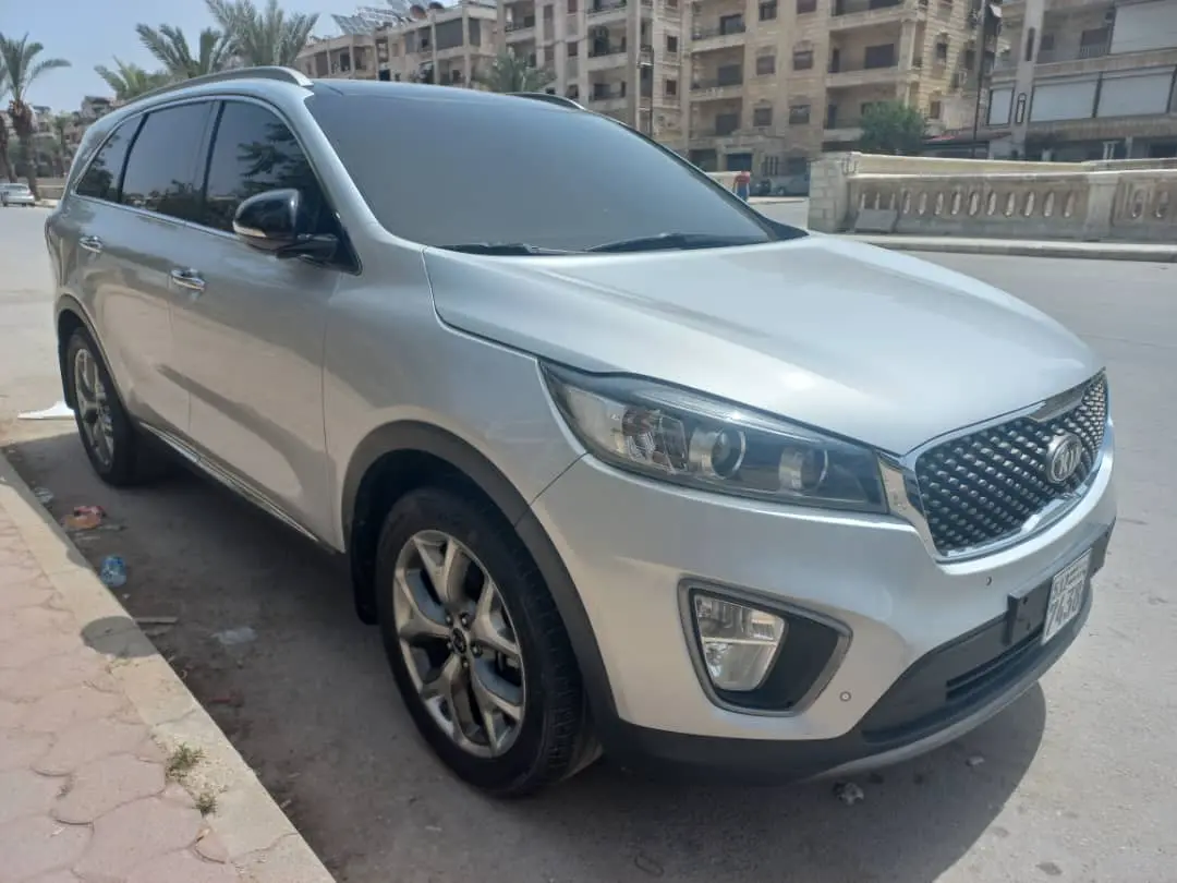 كيا سورينتو 2015 | SUV عائلية ممتازة - صورة 5