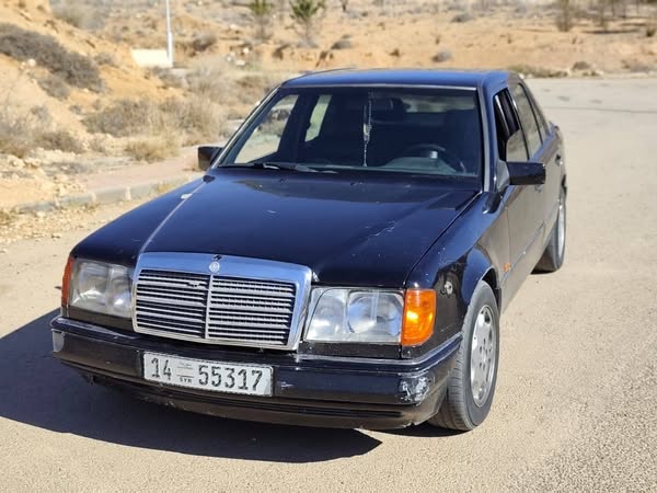 مرسيدس 200 1992 - صورة 2