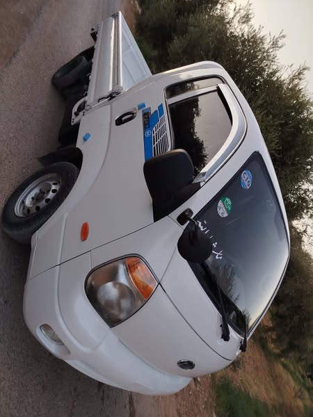 كيا بانكو 2011 - صورة 2