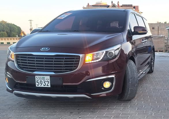 كيا كرنفال 2015 - صورة 1
