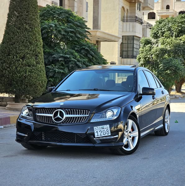 مارسيدس C300 2010 - صورة 2