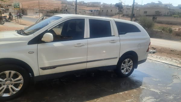 سانغ يونغ ستافيك 2018 - صورة 1