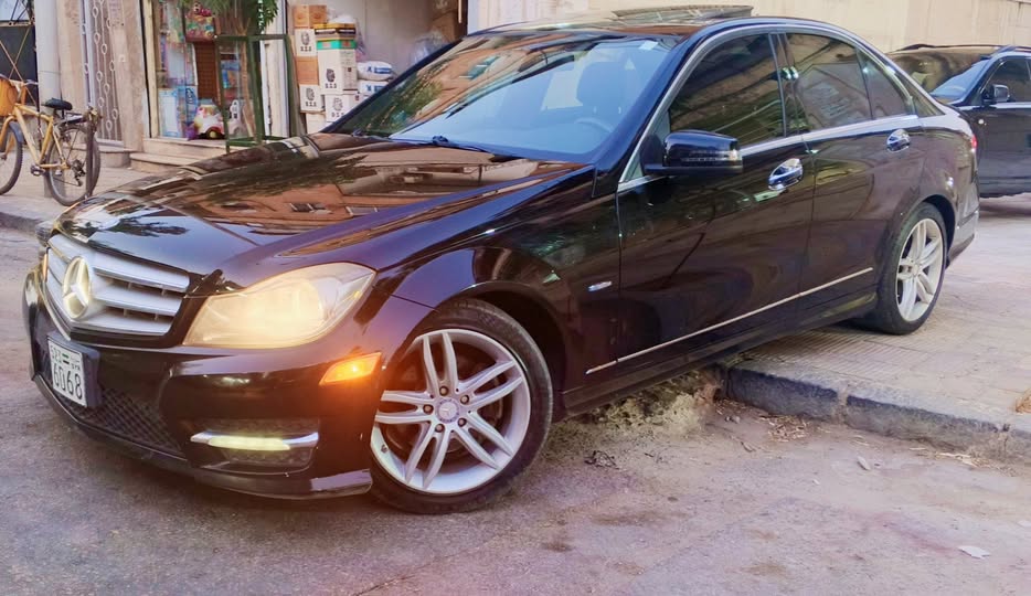 مرسيدس بنز C 250 2012