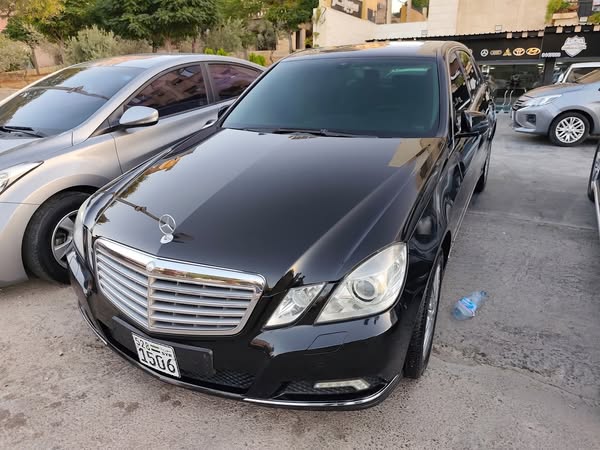 مرسيدس-بنز E300 2011 - صورة 3