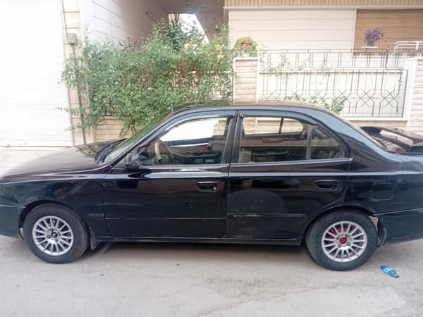 هونداي اكسنت 2001 - صورة 3