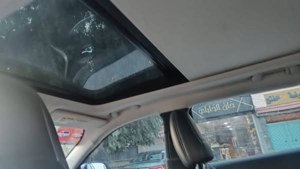 جيب شيروكي 2015 - صورة 4