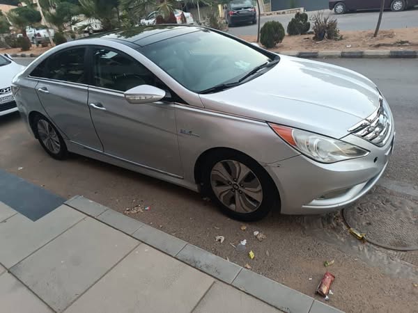 هيونداي سوناتا 2014 - صورة 2