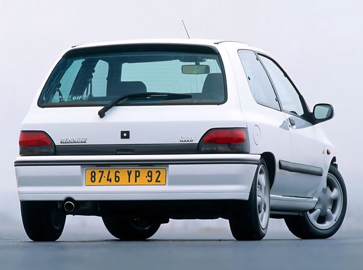 رينو كليو 1994