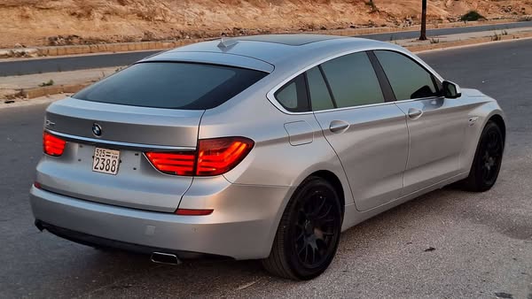 Bmw GT 2011 - صورة 2