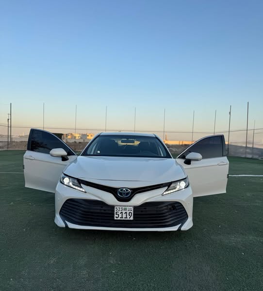 تويوتا كامري 2020 - صورة 1