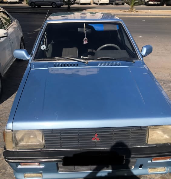 ميتسوبيشي لانسر 1983 - صورة 1