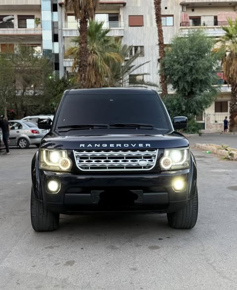 لاند روفر رينج روفر 2011 - صورة 1