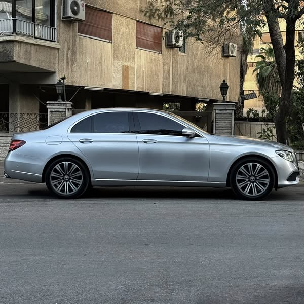 مرسيدس بنز E 400 2017 - صورة 3