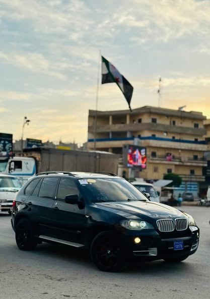 بي ام دبليو اكس 5 2008 - صورة 3