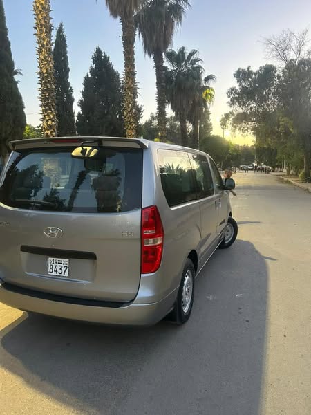 هونداي H-1 2012 - صورة 1