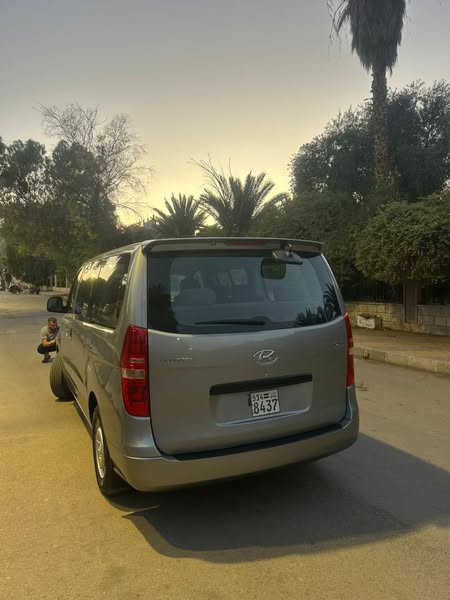 هونداي H-1 2012 - صورة 3