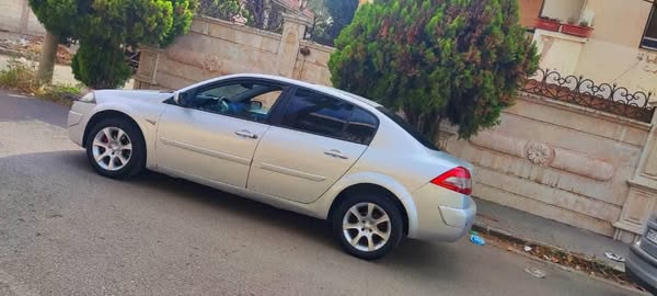 رينو ميجان 2006 - صورة 2