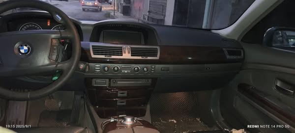 BMW 730Li 2004 - صورة 2