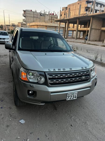 لاند روفر LR2 2012 - صورة 1