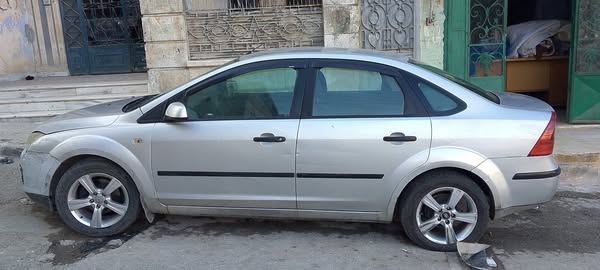 فورد فوكس 2006 - صورة 1