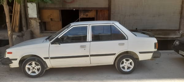 نيسان صني 1983 - صورة 5
