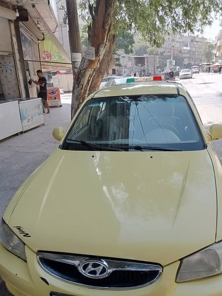 هيونداي فيرنا 2009 - صورة 2