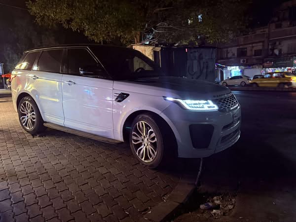 رانج روفر سبورت SVR 2014 - صورة 1