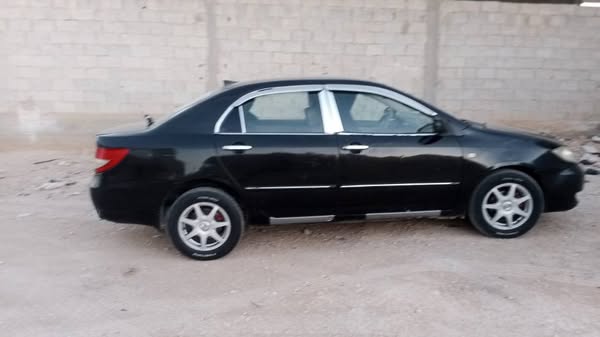 بي وأي دي F3 2007 - صورة 2