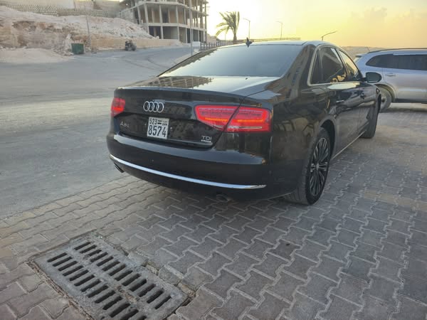 أودي A8 2012 - صورة 3