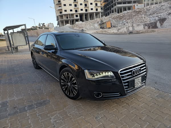 أودي A8 2012 - صورة 2