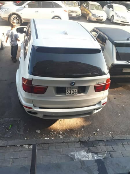 BMW X5 2013 - صورة 2
