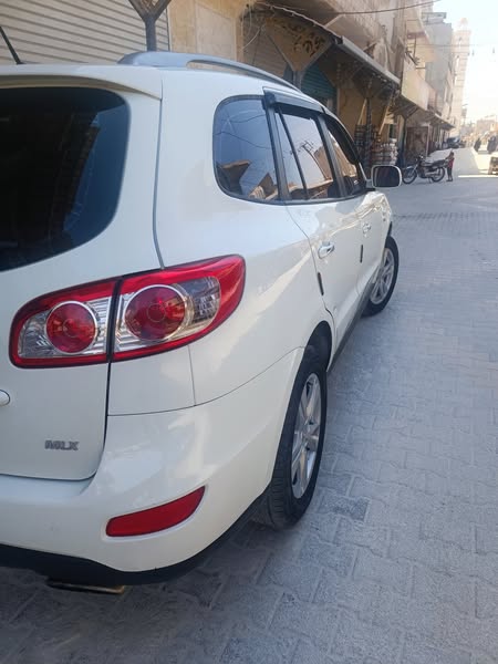 هيونداي سانتا في 2011 - صورة 3