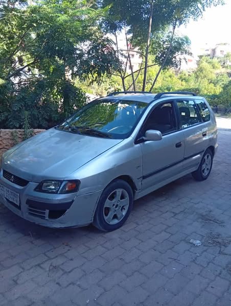 ميتسوبيشي Lancer 2011 - صورة 1
