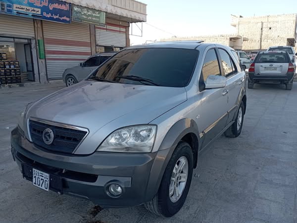 كيا سورينتو 2004 - صورة 3
