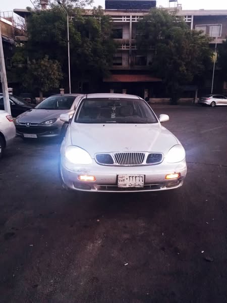 دايو لوكينزا 2001 - صورة 2
