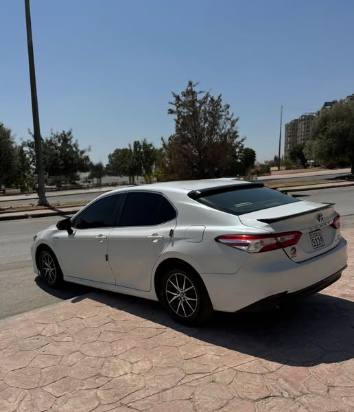 تويوتا كامري 2020 - صورة 2