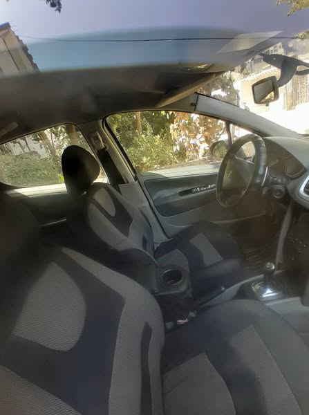بيجو 207 2010 - صورة 5