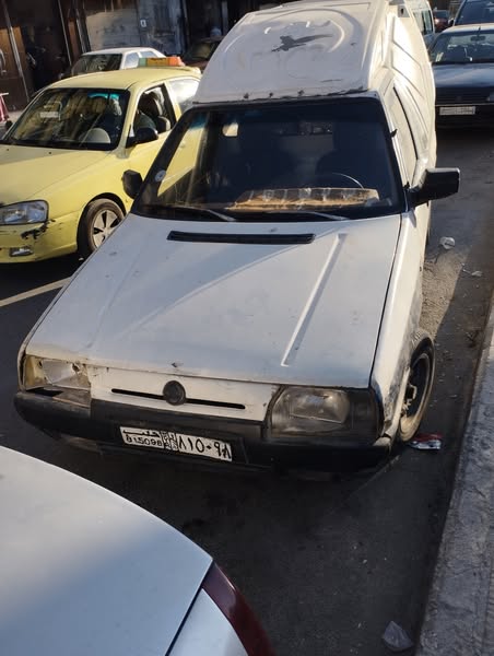 سكودا Pickup 1994 - صورة 2