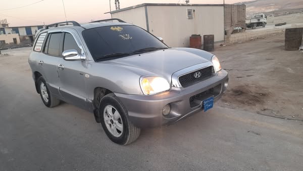 هيونداي سنتافيه 2005 - صورة 3