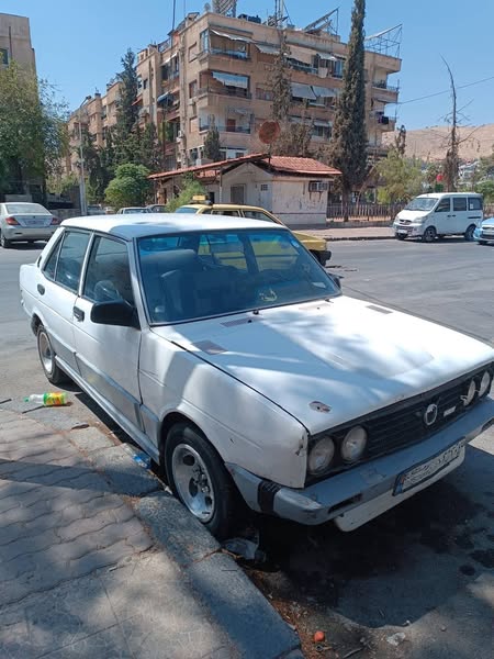 فيات 131 1976 - صورة 5