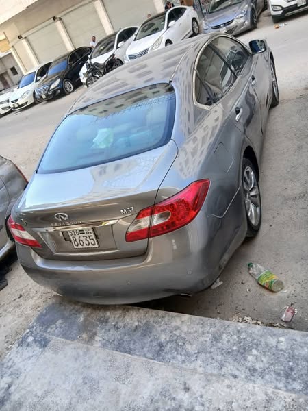انفنتي M37 2012 - صورة 3