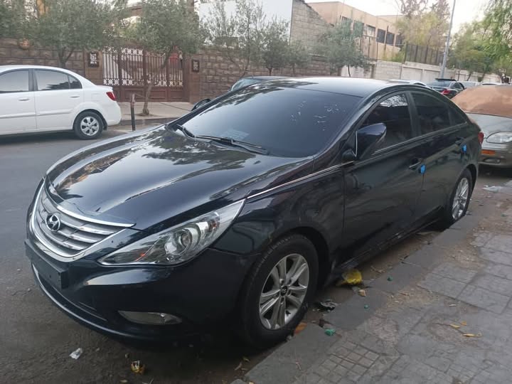 هونداي سوناتا 2012