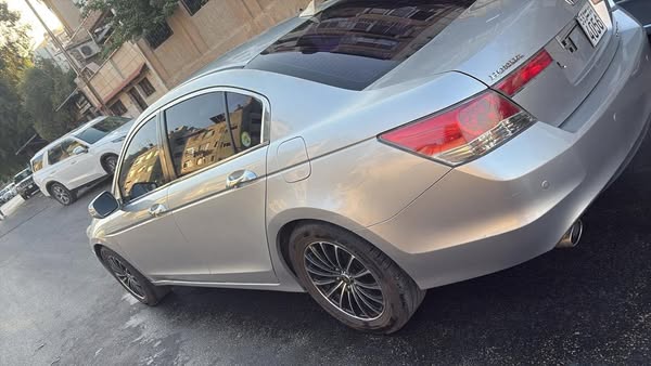 هوندا اكورد 2011 - صورة 3