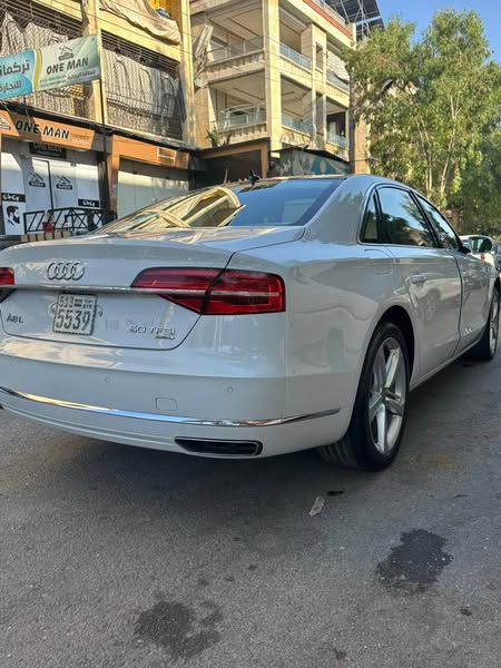 أودي A8 2015 - صورة 2