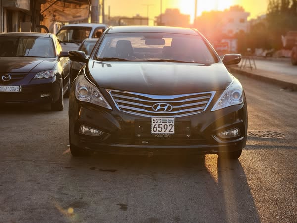 هيونداي ازيرا 2012 - صورة 4