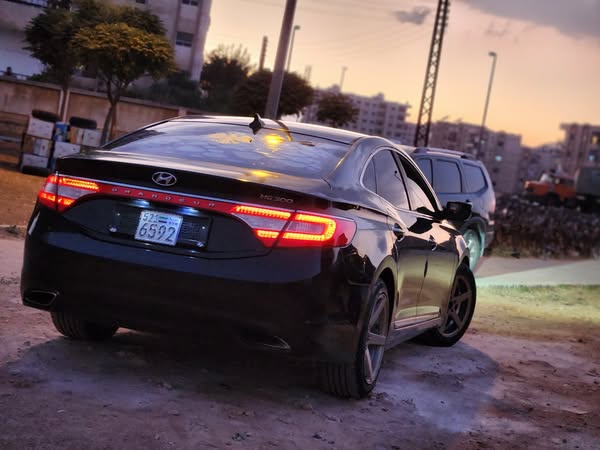 هيونداي ازيرا 2012 - صورة 1