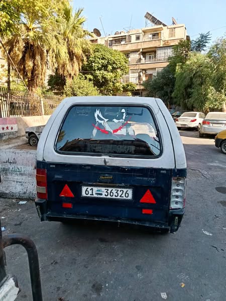 سكودة Pickup 1994 - صورة 4