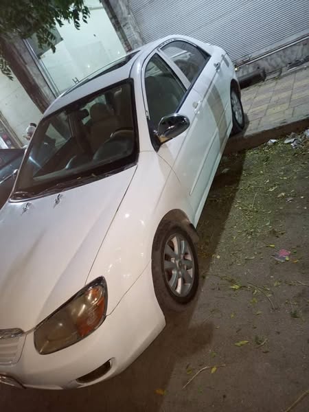 كيا سيراتو 2009 - صورة 3