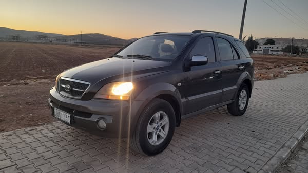 كيا سيرنتو 2006 - صورة 3